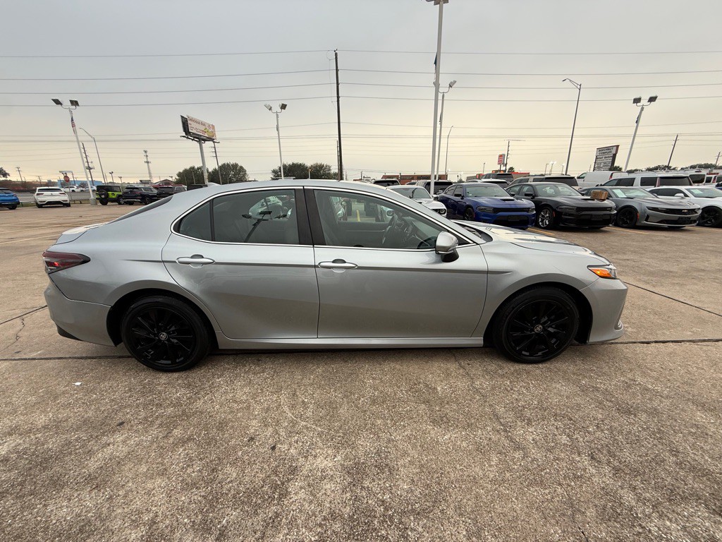 2023 Toyota Camry Image 11