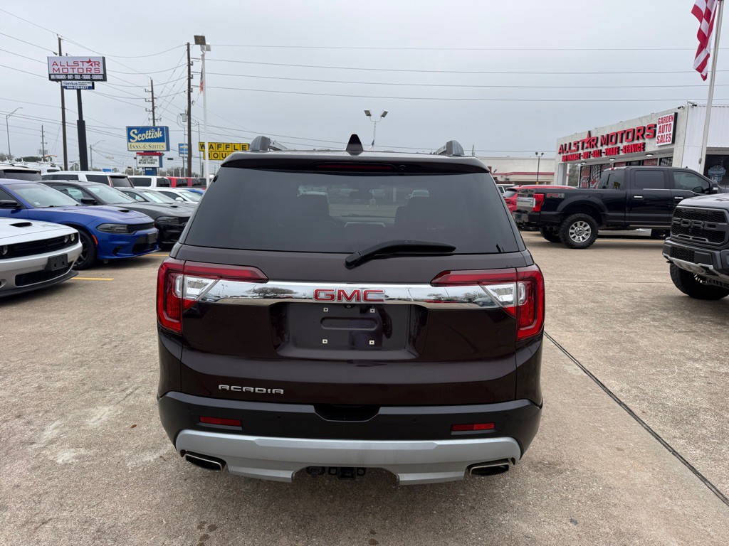 2021 GMC Acadia Image 9