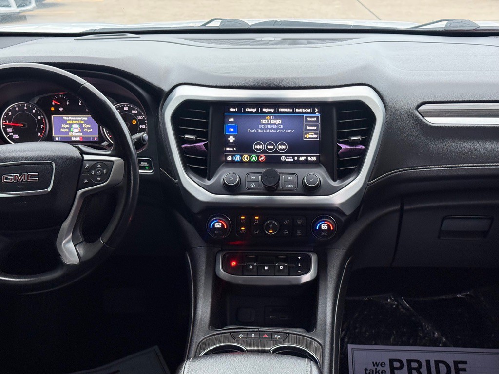 2021 GMC Acadia Image 14