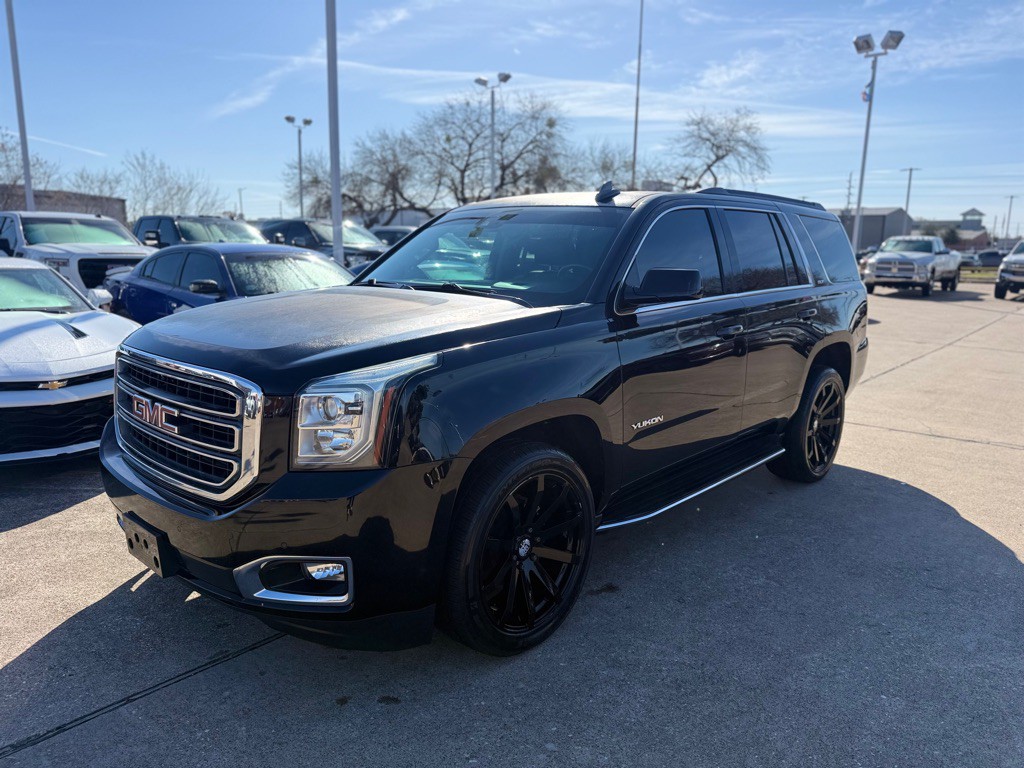2018 GMC Yukon Image 2