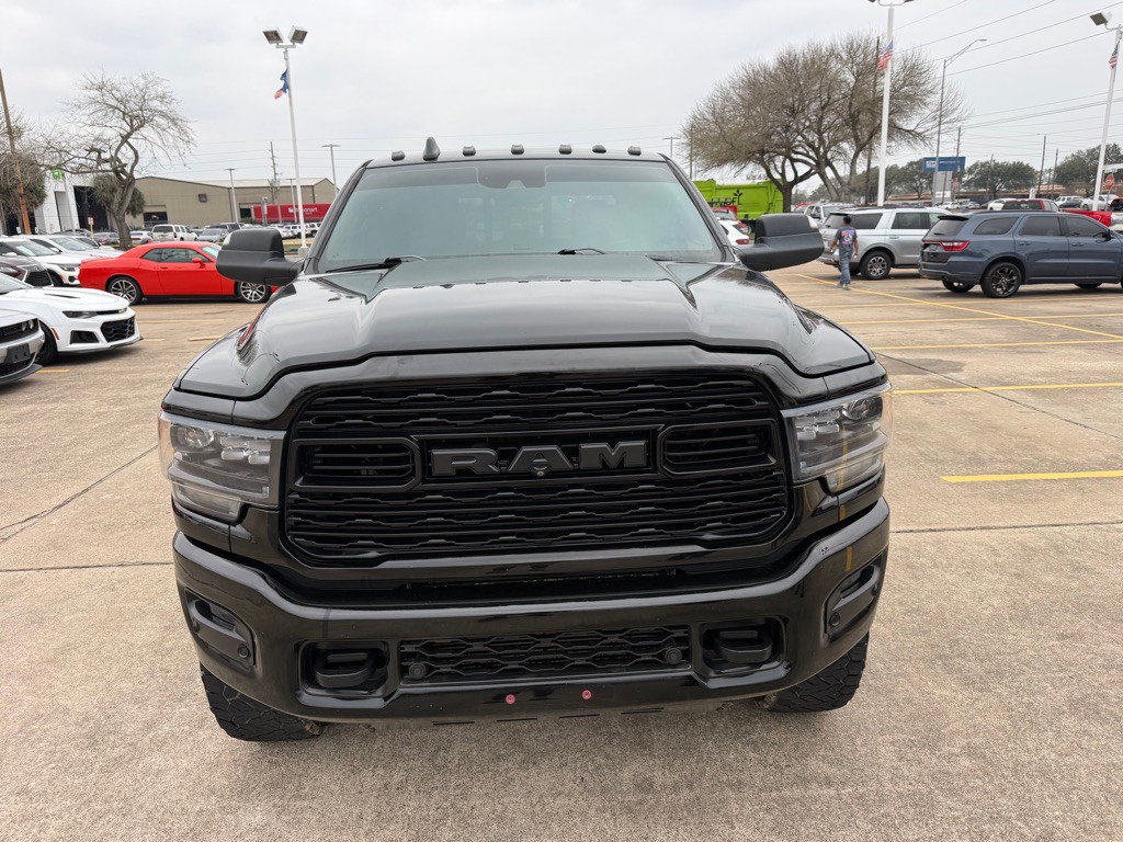 2020 RAM 3500 Image 3