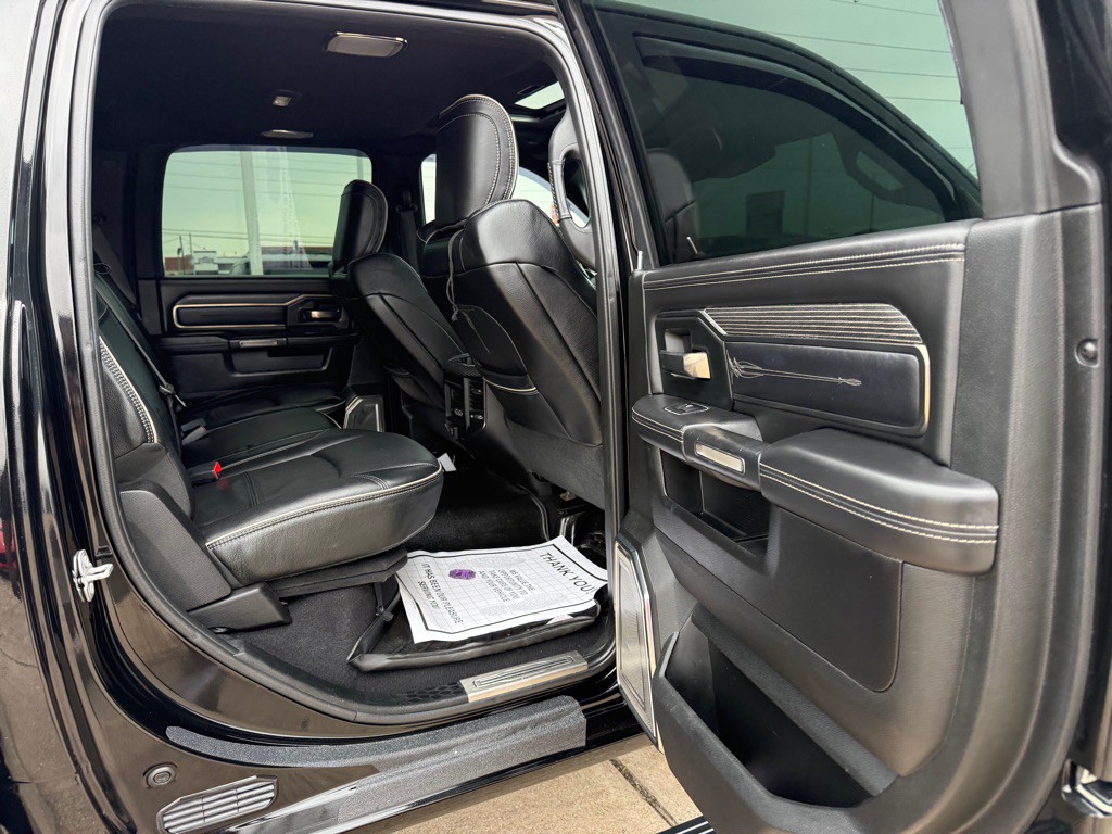 2020 RAM 3500 Image 14