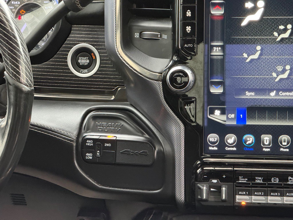 2020 RAM 3500 Image 20