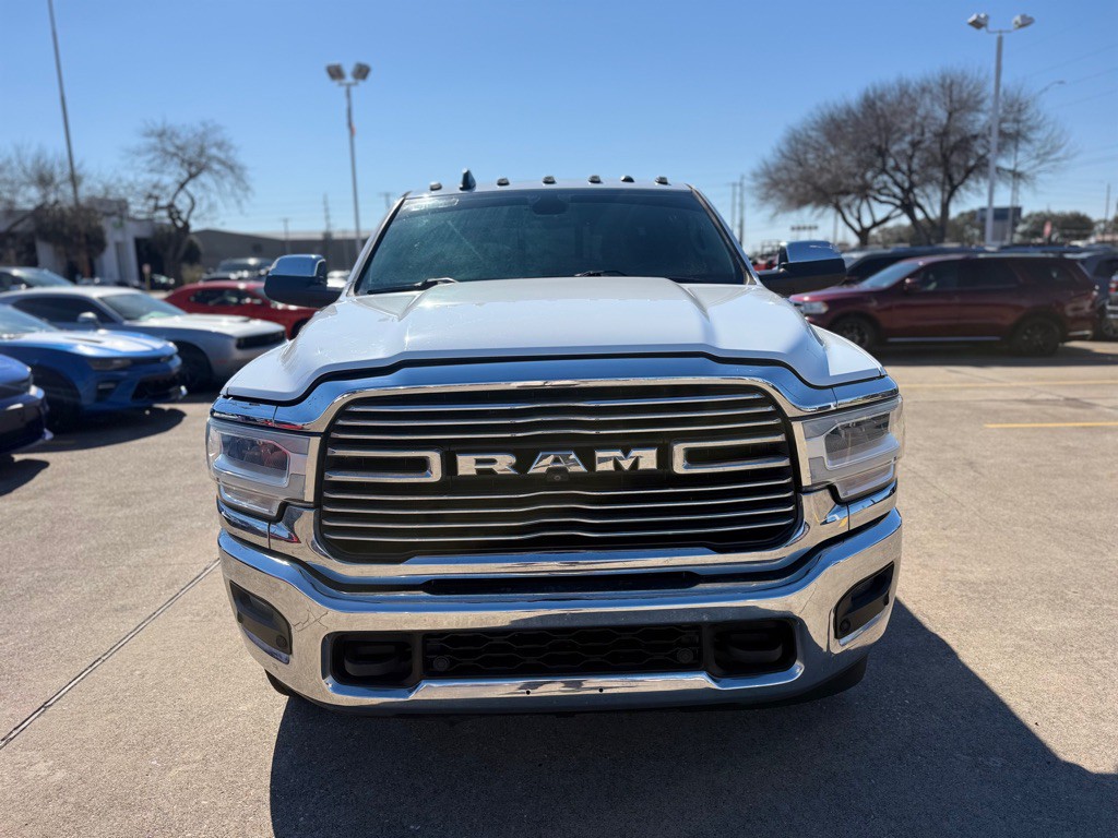 2020 RAM 3500 Image 2