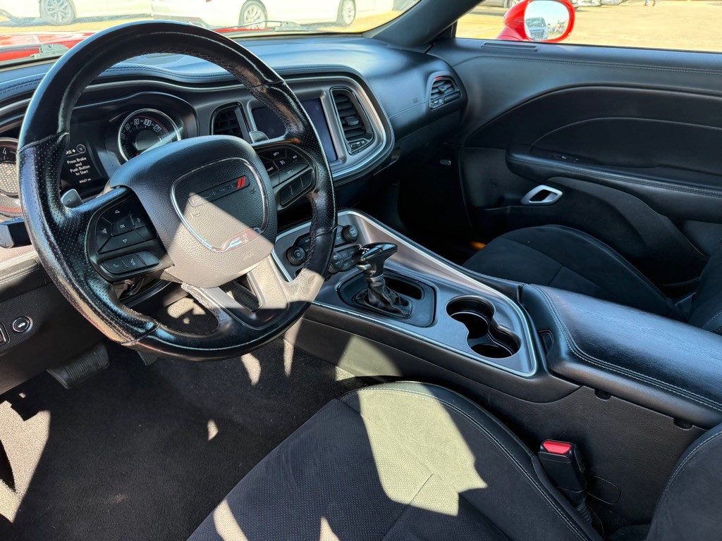 2022 Dodge Challenger Image 11