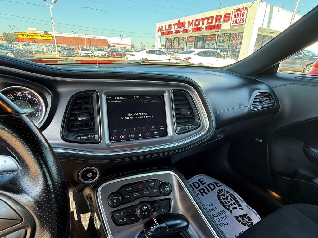 2022 Dodge Challenger Image 22