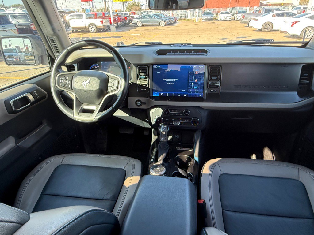 2022 Ford Bronco Image 12