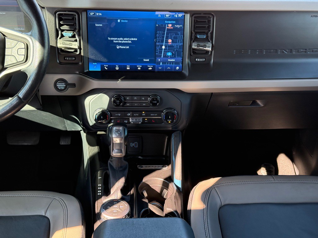 2022 Ford Bronco Image 20