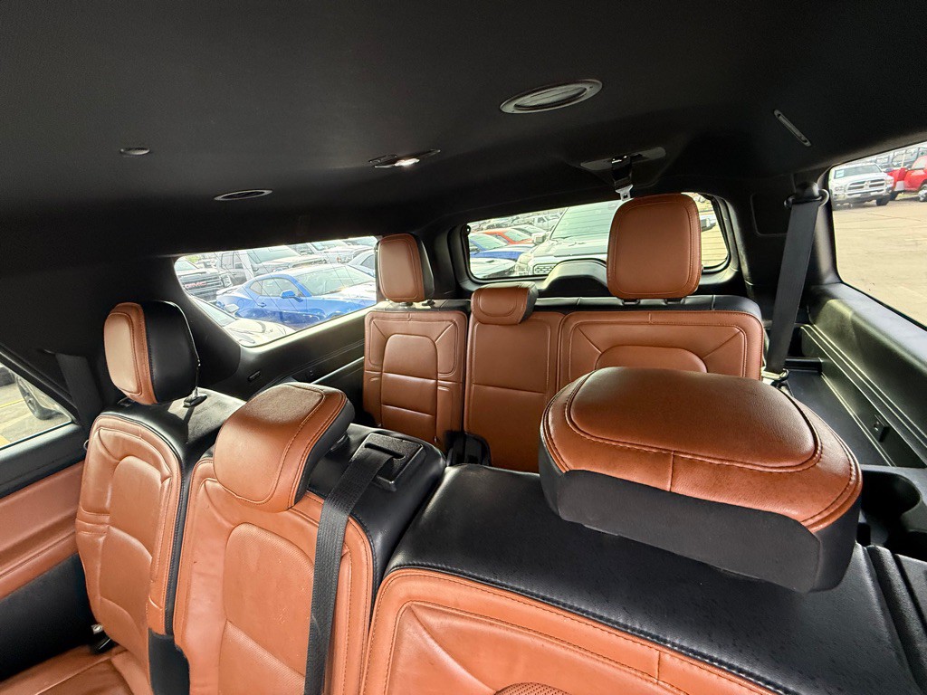 2019 Lincoln Navigator Image 7