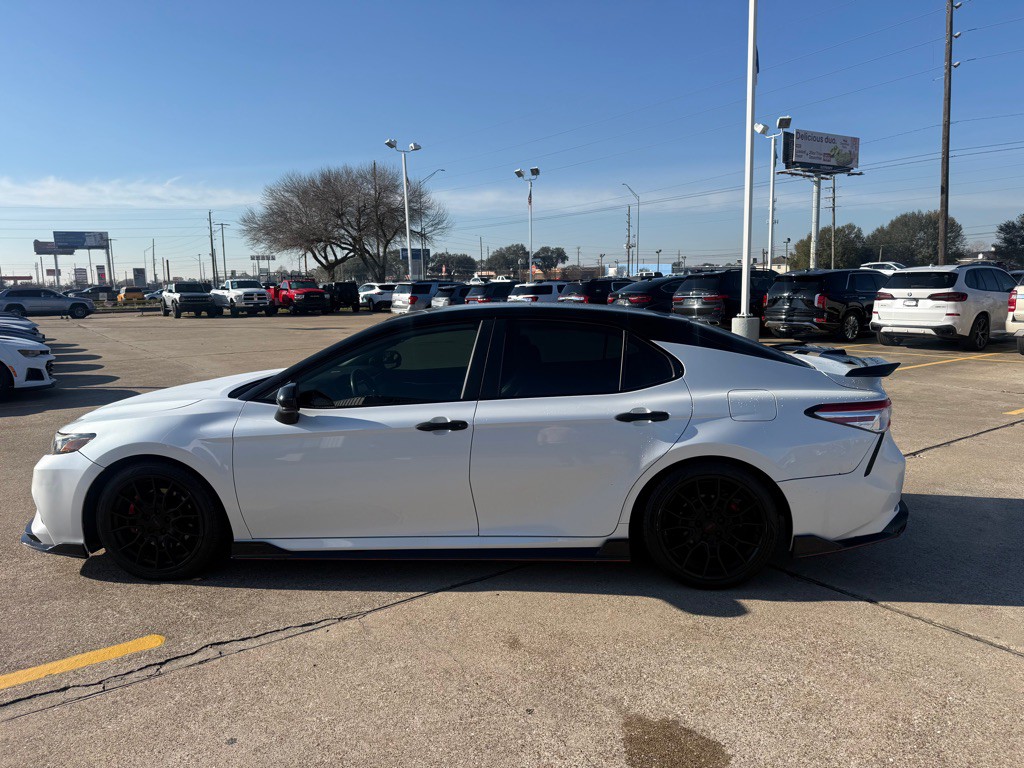 2020 Toyota Camry Image 14