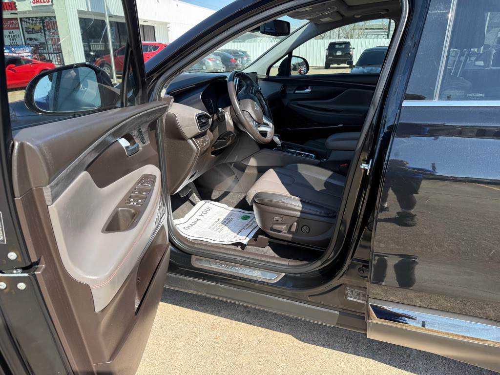 2019 Hyundai Santa Fe Image 3