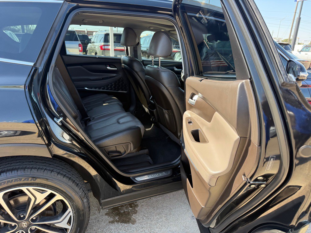 2019 Hyundai Santa Fe Image 12
