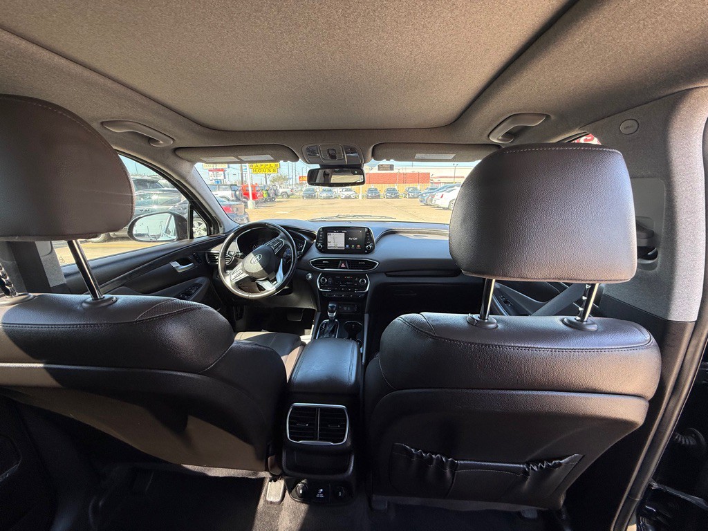 2019 Hyundai Santa Fe Image 16