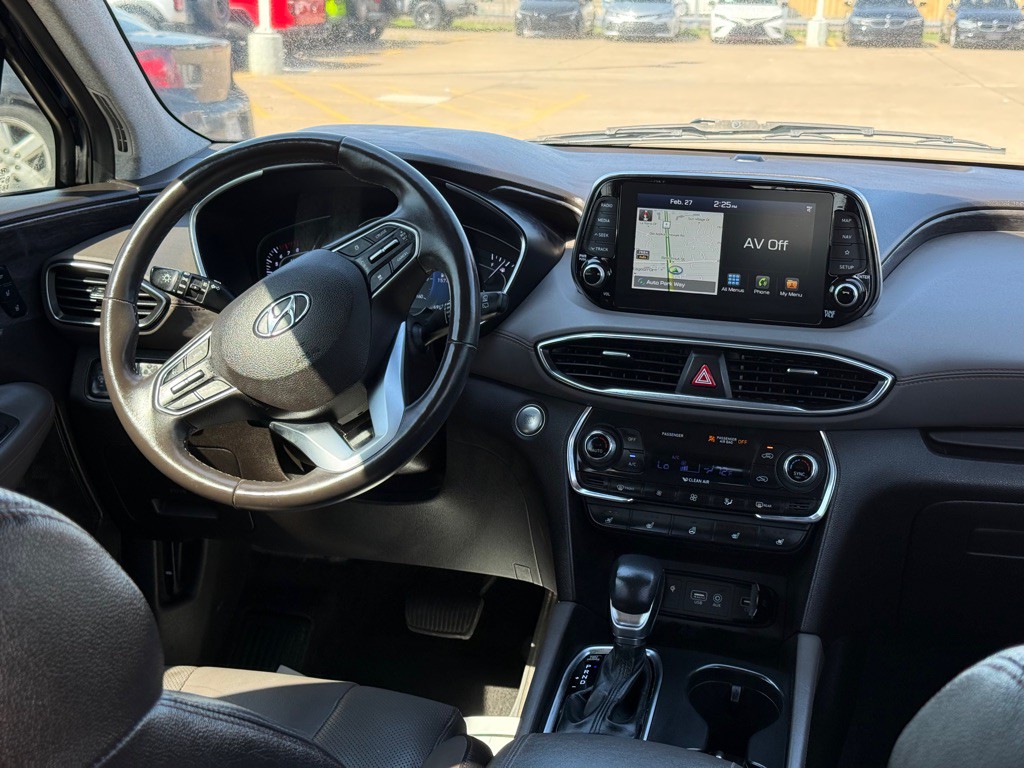 2019 Hyundai Santa Fe Image 18