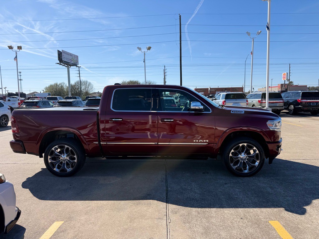2020 RAM 1500 Image 3