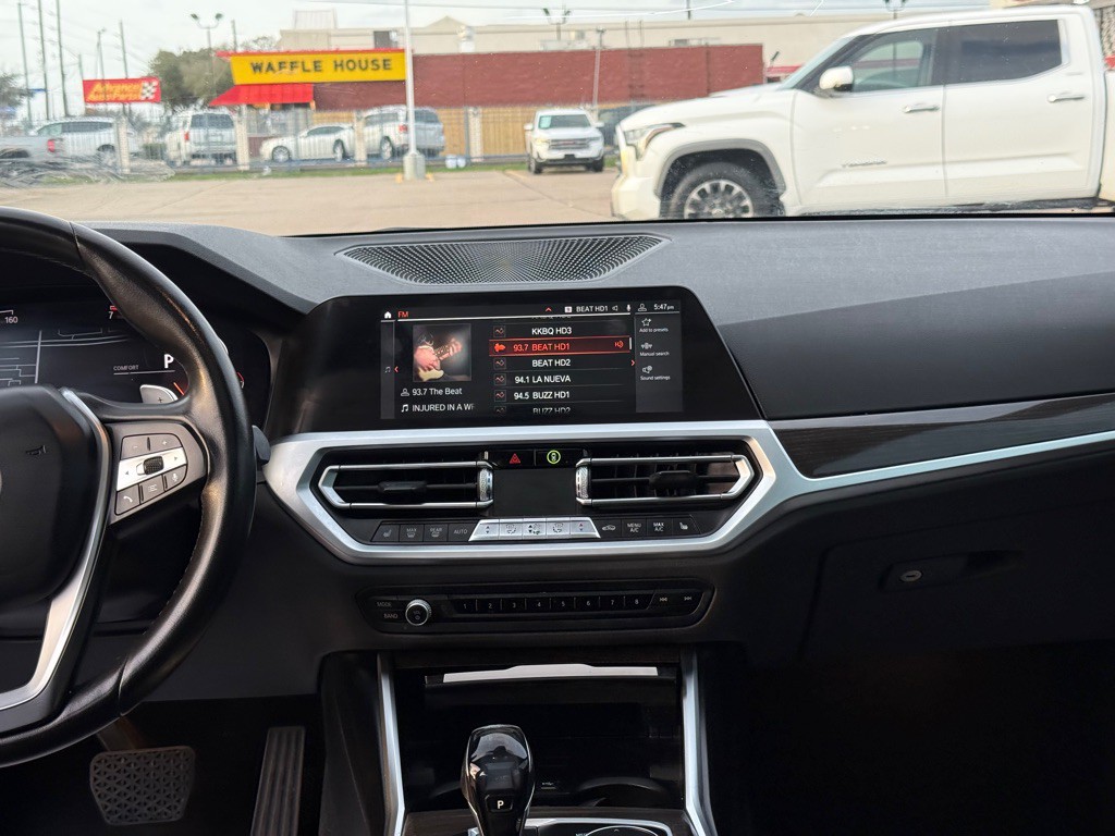 2020 BMW 3 Series Image 12