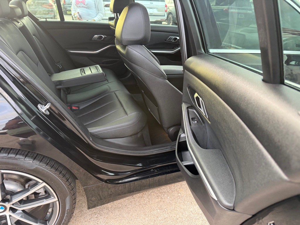 2020 BMW 3 Series Image 15