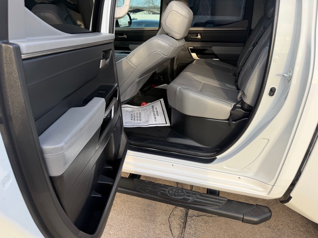 2024 Toyota Tundra Image 10