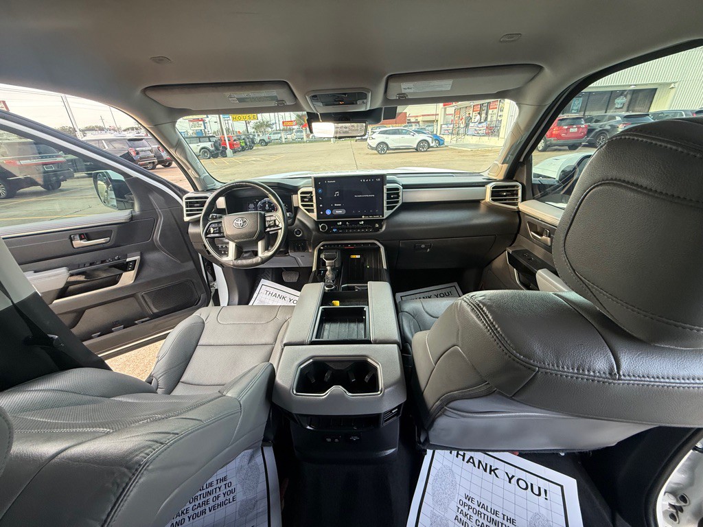 2024 Toyota Tundra Image 12