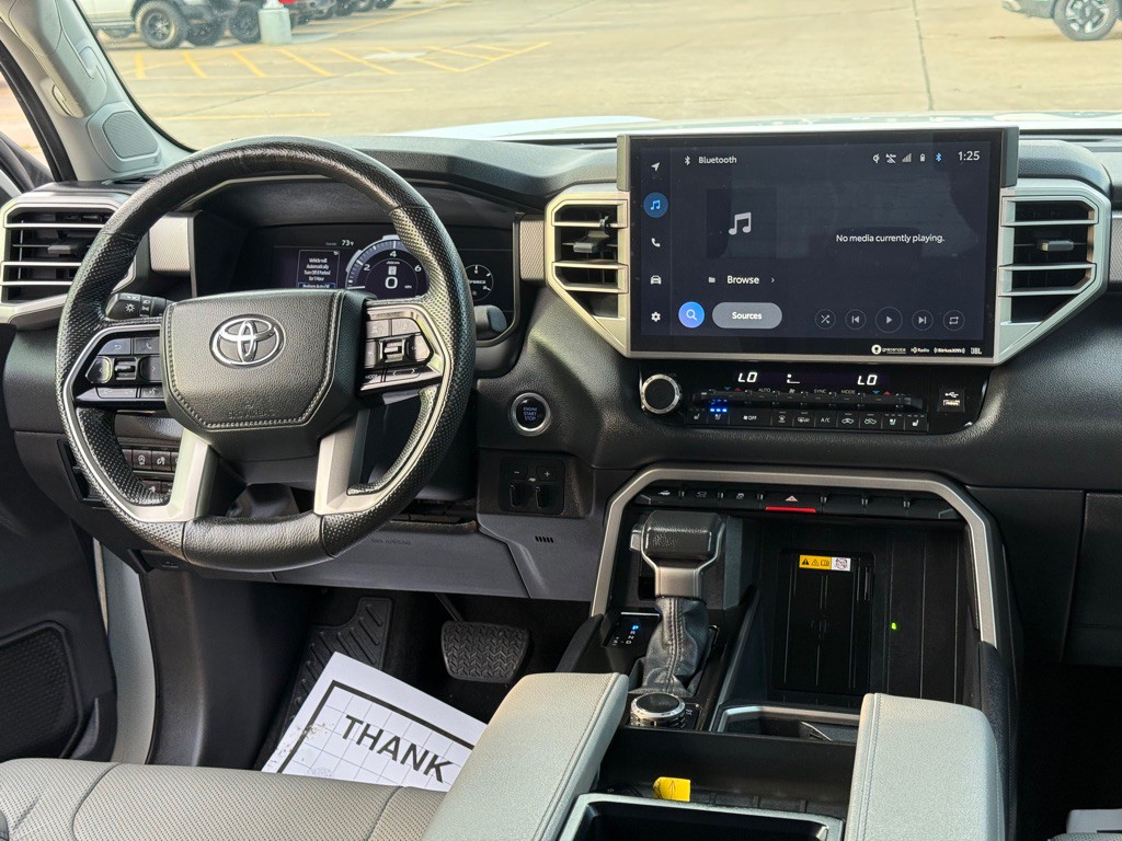 2024 Toyota Tundra Image 16
