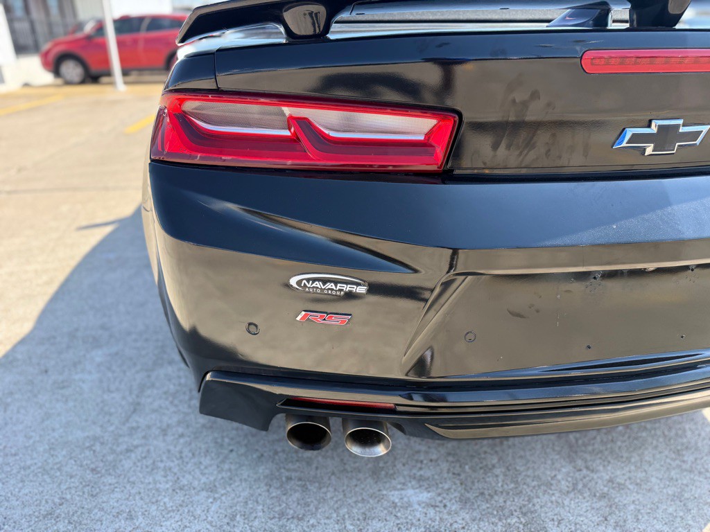 2017 Chevrolet Camaro Image 7