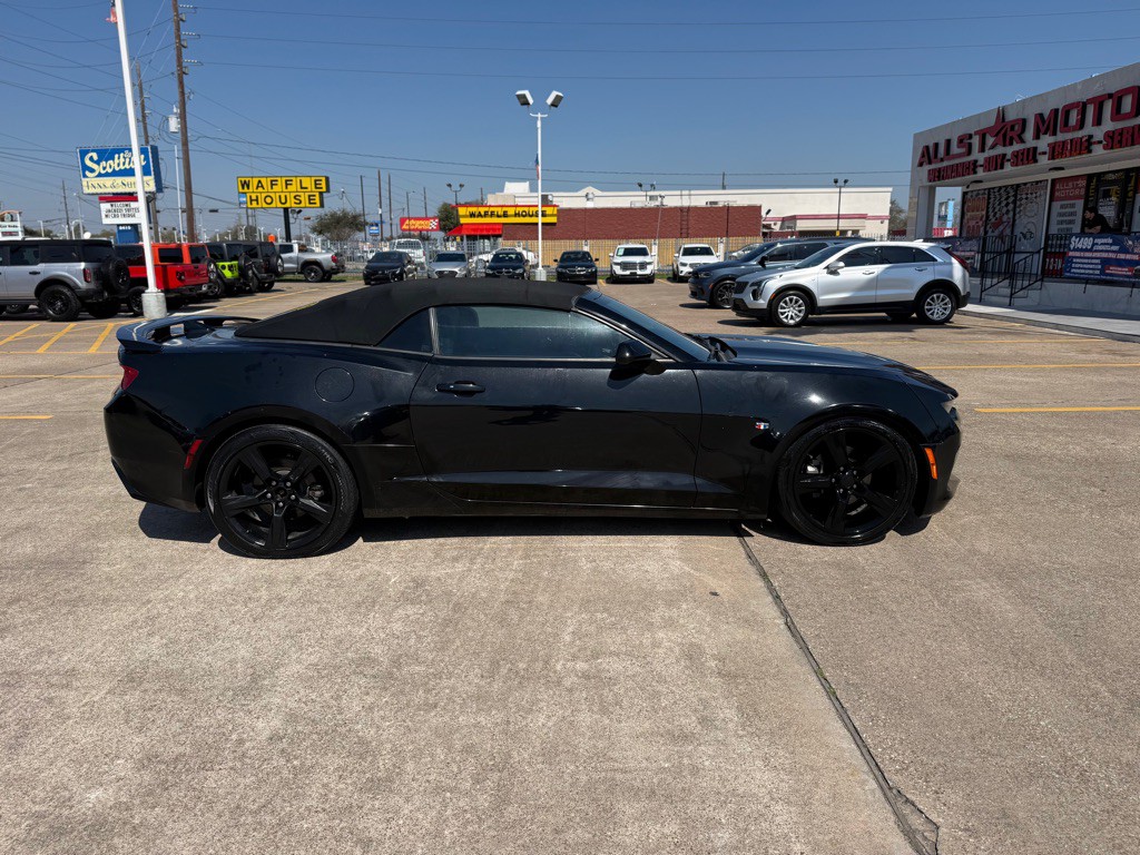 2017 Chevrolet Camaro Image 13