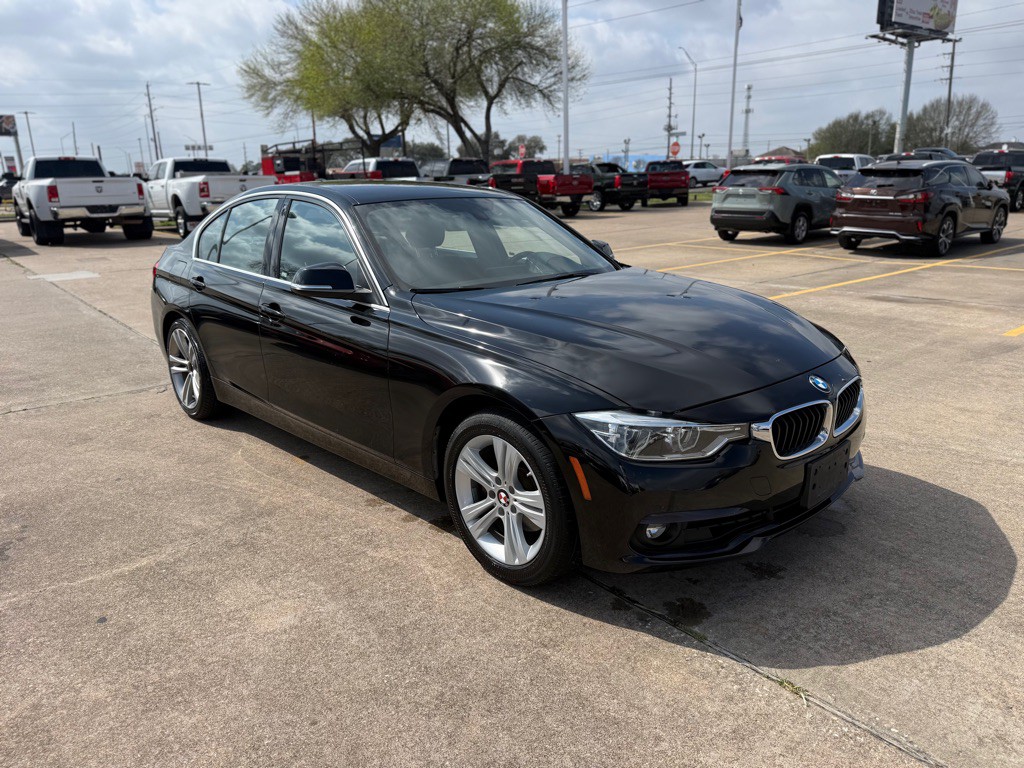 2018 BMW 3 Series Image 3