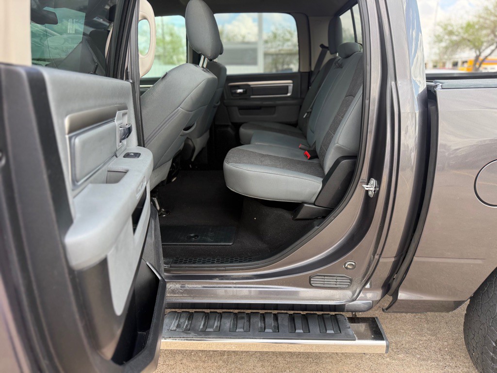 2018 RAM 1500 Image 8