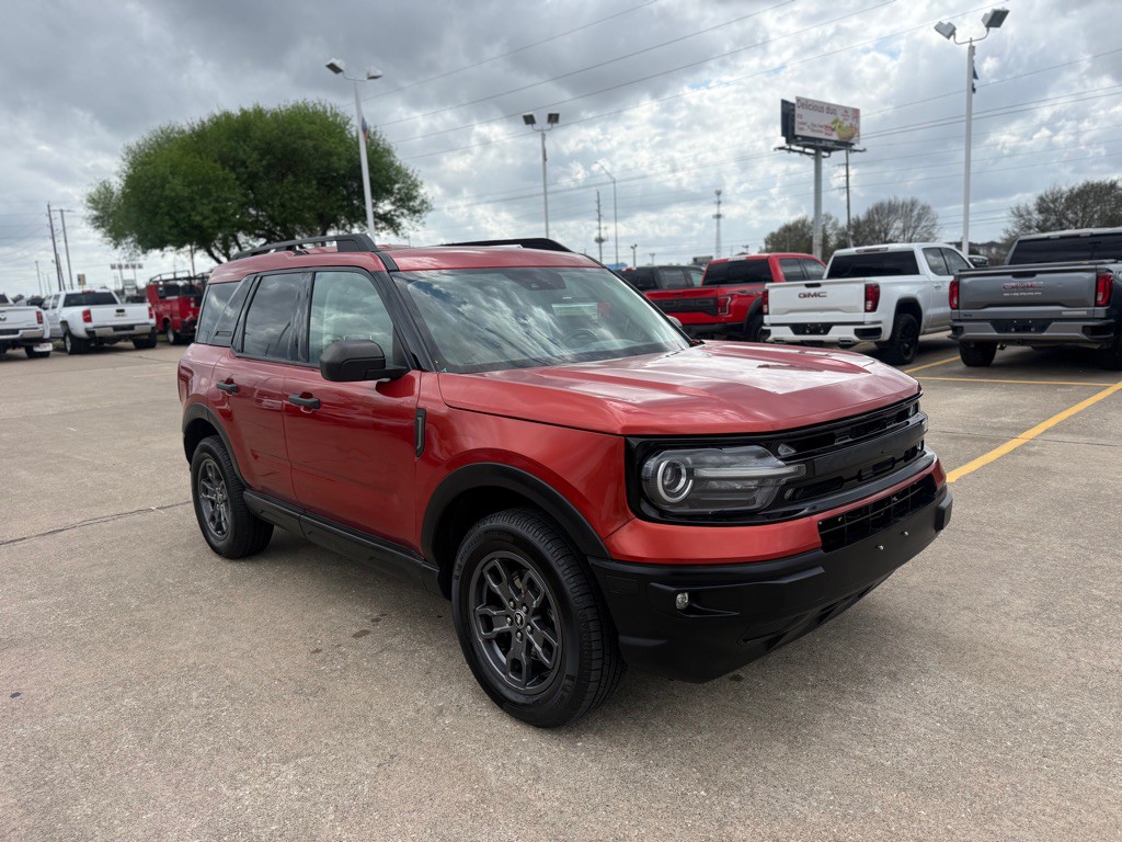 2022 Ford Bronco Image 3