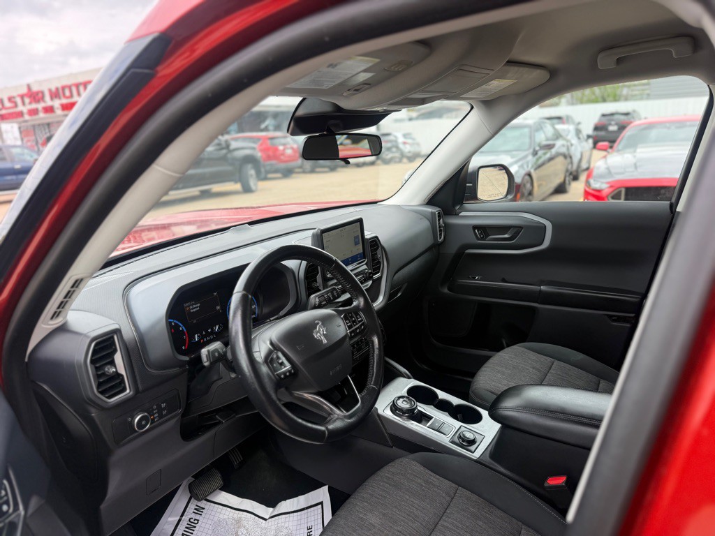 2022 Ford Bronco Image 6