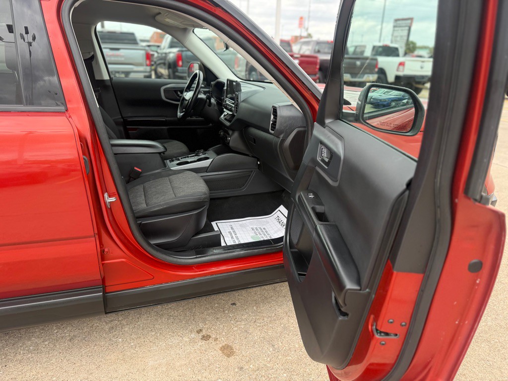 2022 Ford Bronco Image 12