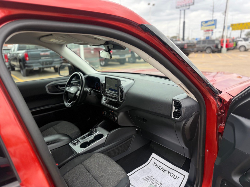 2022 Ford Bronco Image 13