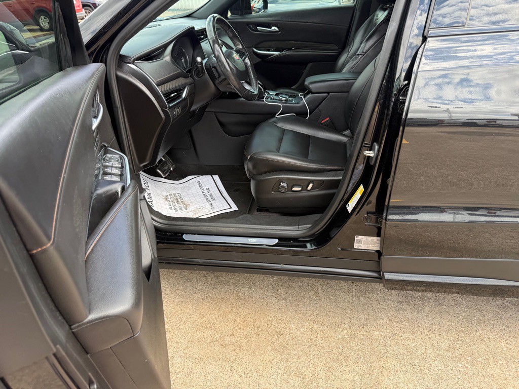 2020 Cadillac XT4 Image 10