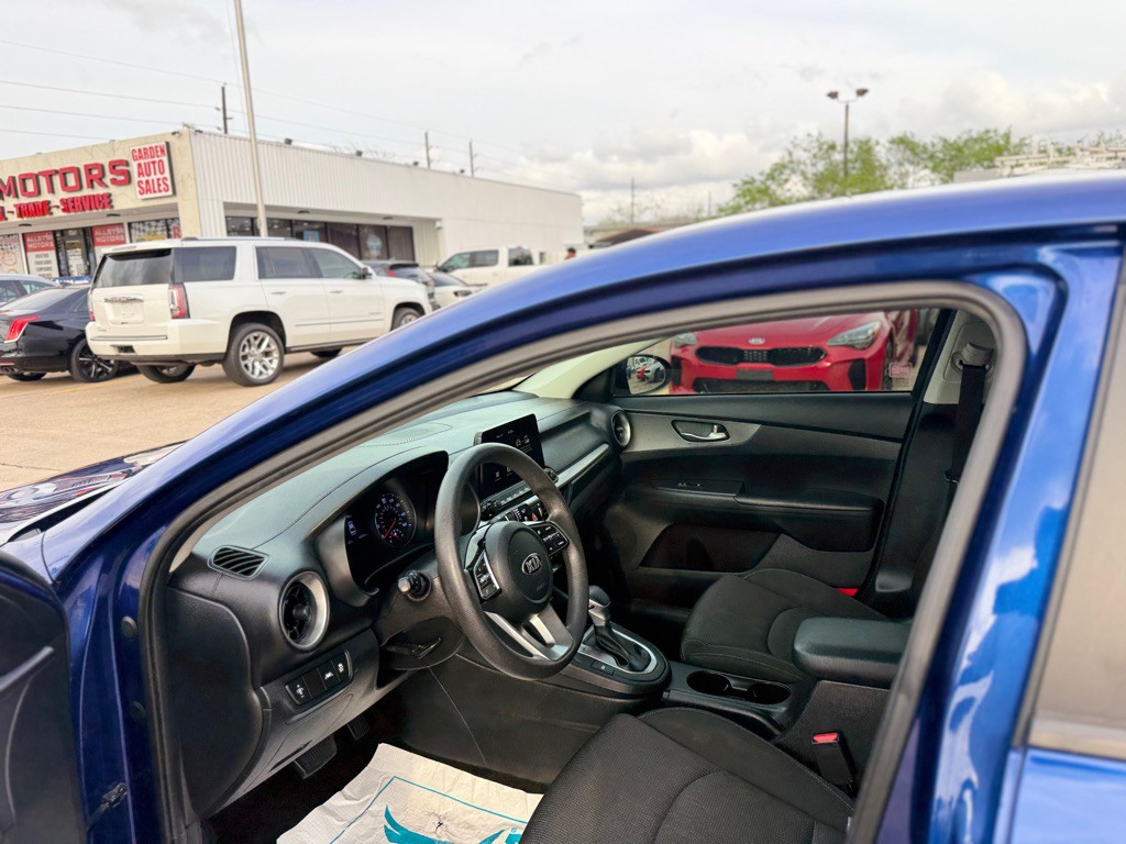 2021 Kia Forte Image 6