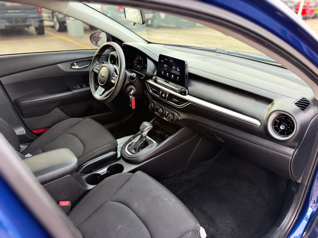 2021 Kia Forte Image 13
