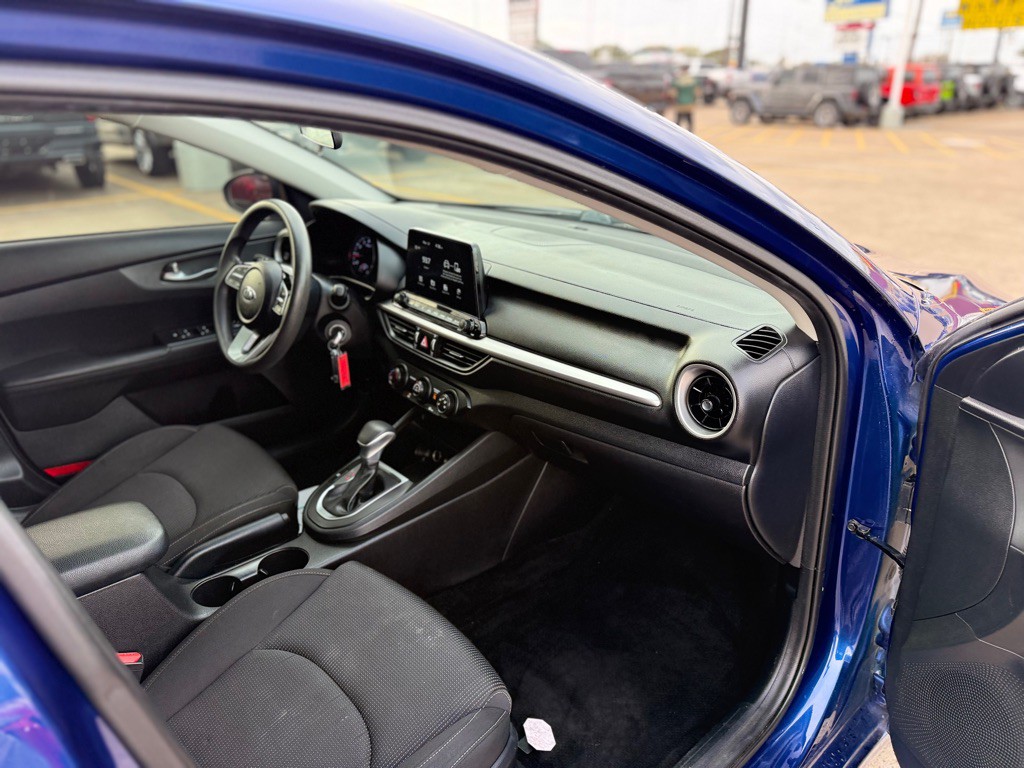 2021 Kia Forte Image 14