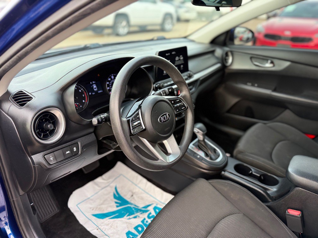 2021 Kia Forte Image 17