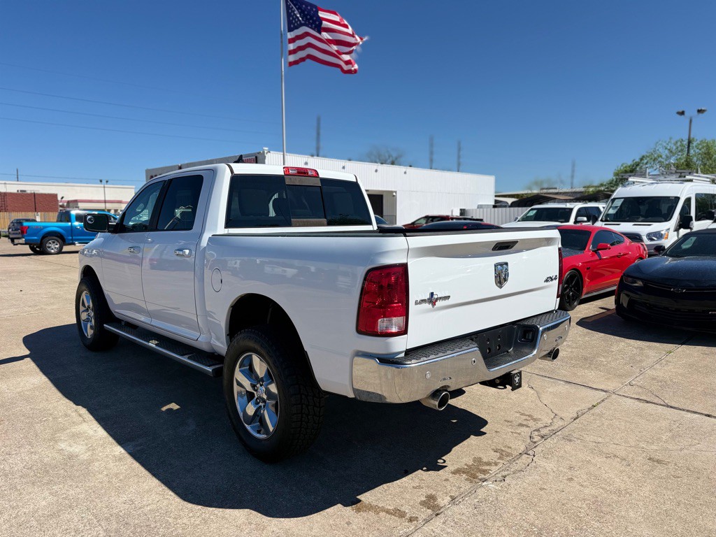 2015 RAM 1500 Image 4