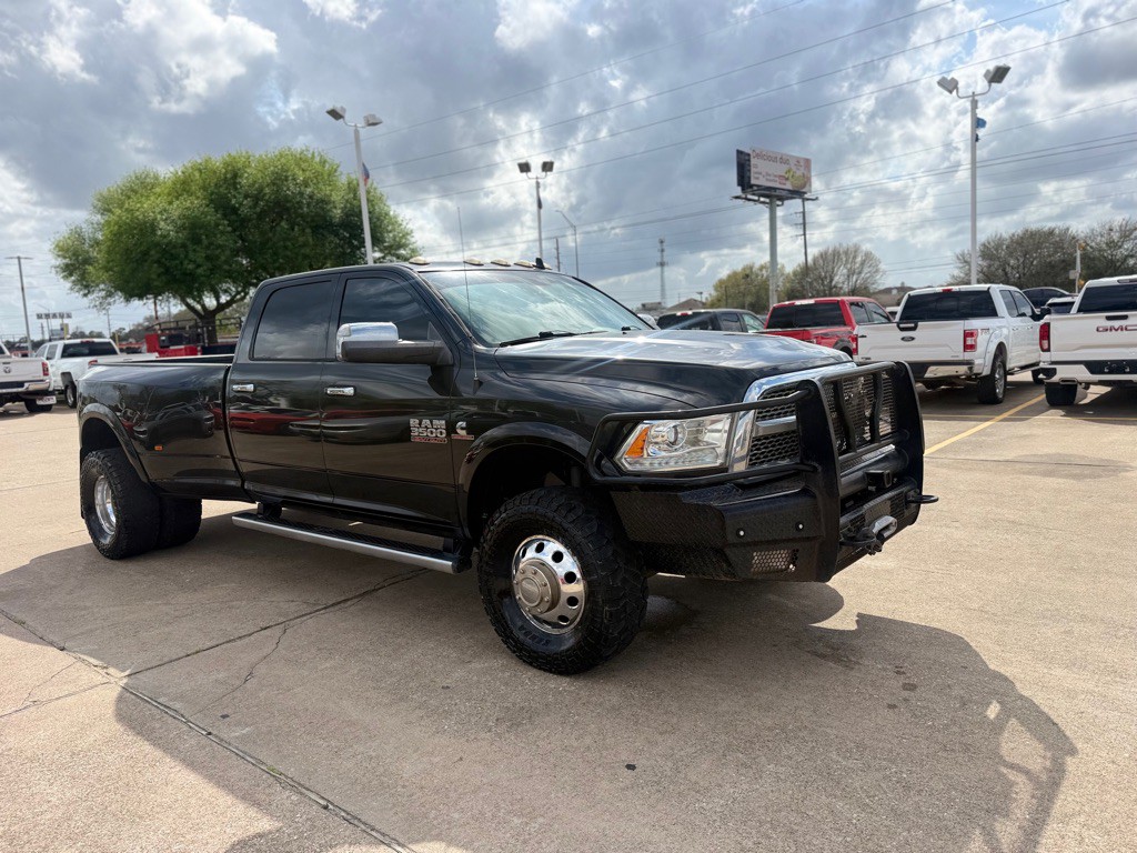 2018 RAM 3500 Image 4