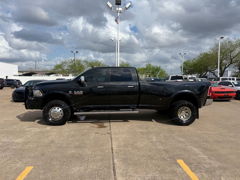 2018 RAM 3500 Image 6