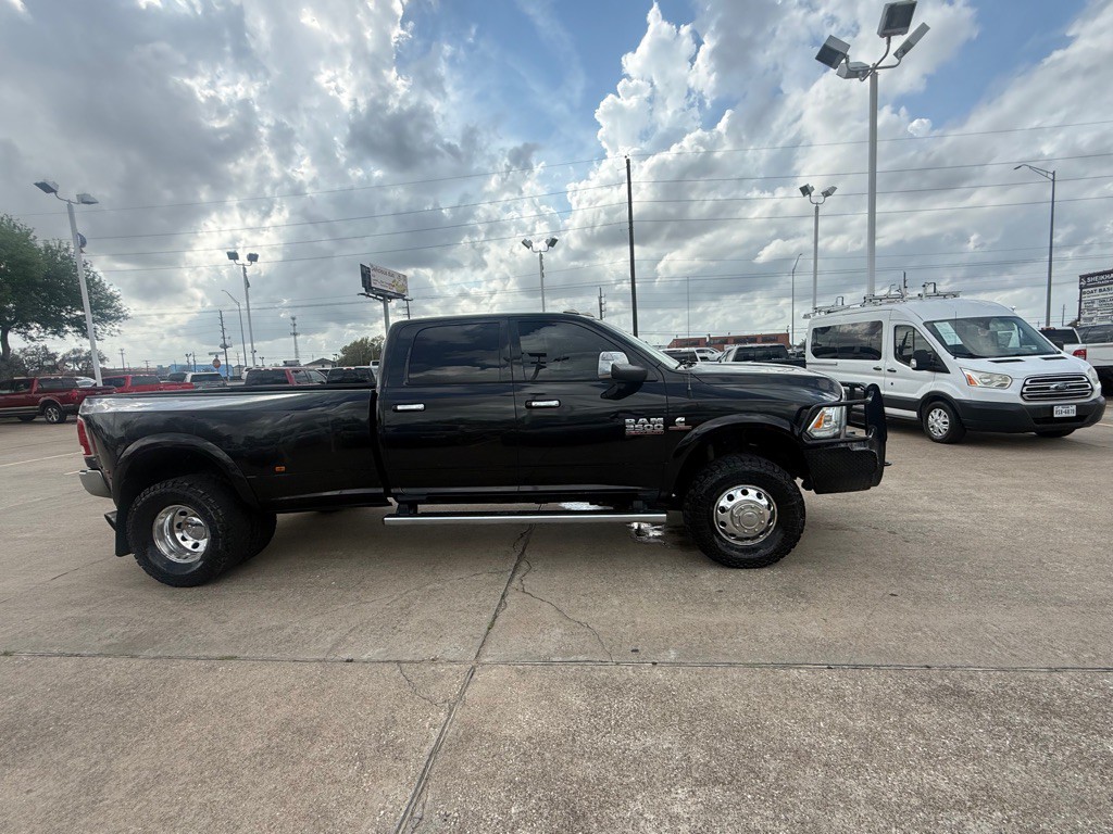 2018 RAM 3500 Image 8