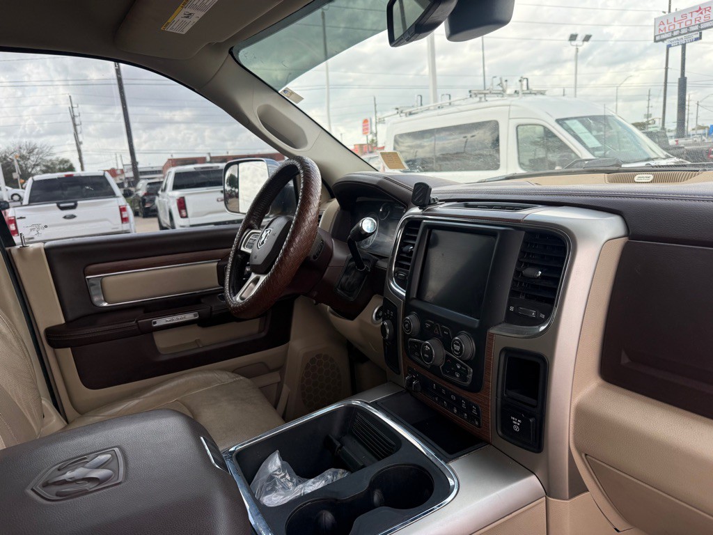 2018 RAM 3500 Image 16