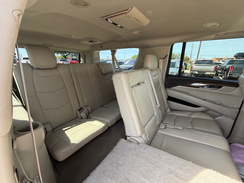 2019 Cadillac Escalade Image 12
