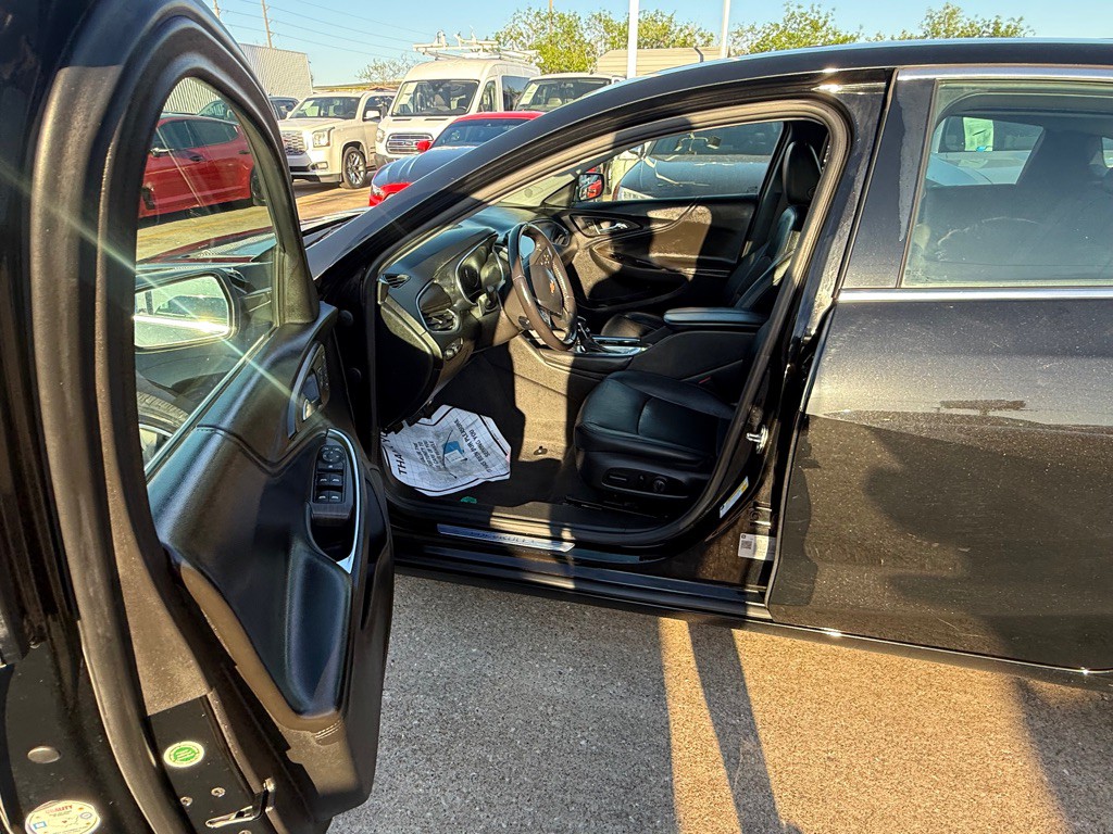 2021 Chevrolet Malibu Image 5