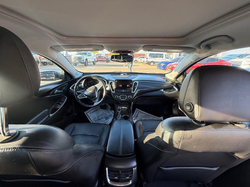 2021 Chevrolet Malibu Image 9