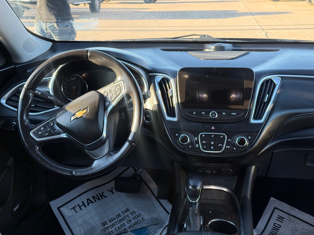 2021 Chevrolet Malibu Image 13
