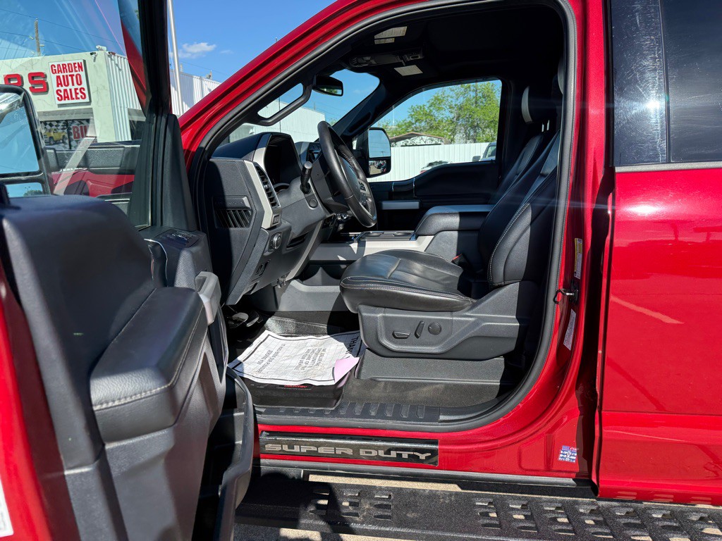 2022 Ford F-350 Image 5