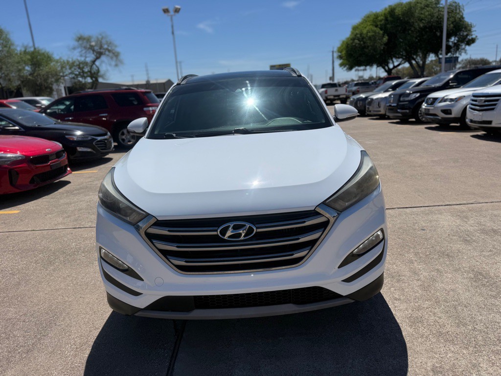 2017 Hyundai Tucson Image 2