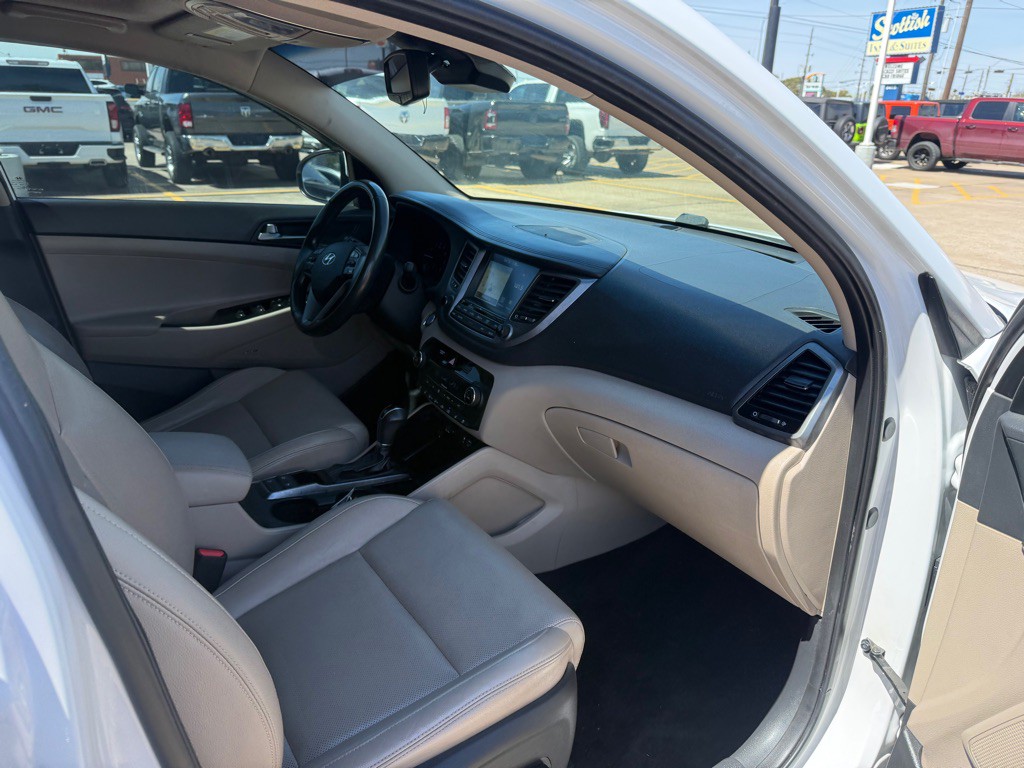 2017 Hyundai Tucson Image 5