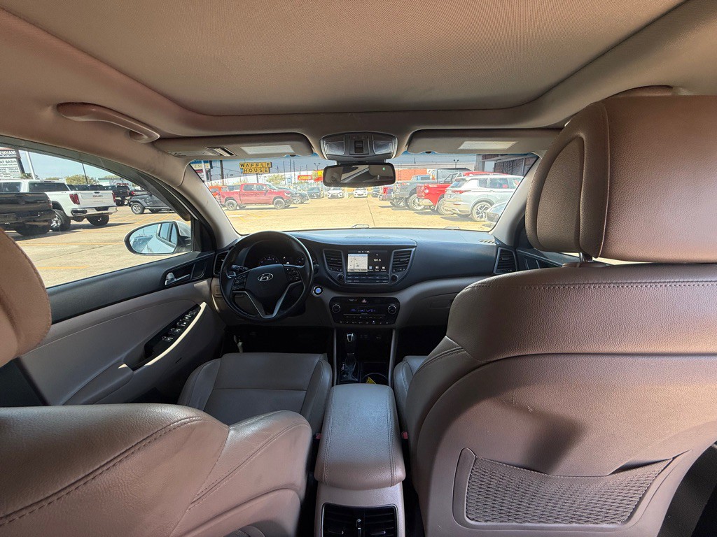 2017 Hyundai Tucson Image 10